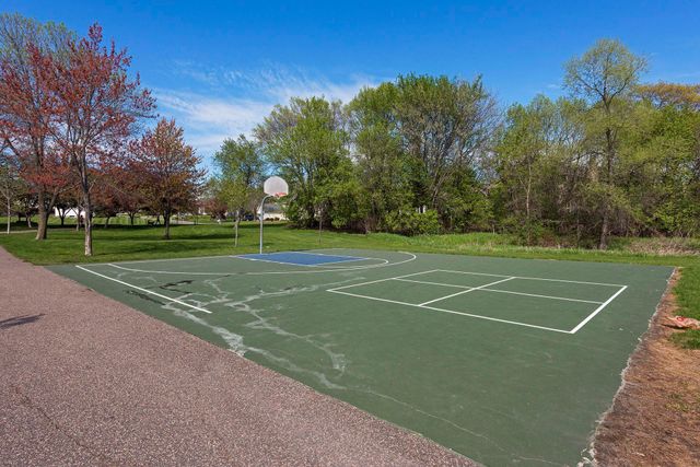 14595 43rd Avenue N, Plymouth, MN 55446