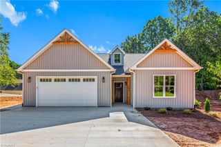 4608 Cedar Farm Lane, Pfafftown, NC 27040
