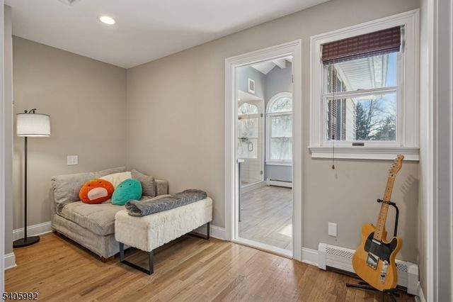 91 Eagle Rock Ave, Roseland Boro, NJ 07068