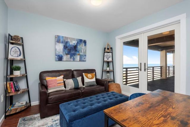 21502 Kennedy Drive, Galveston, TX 77554