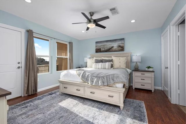 21502 Kennedy Drive, Galveston, TX 77554
