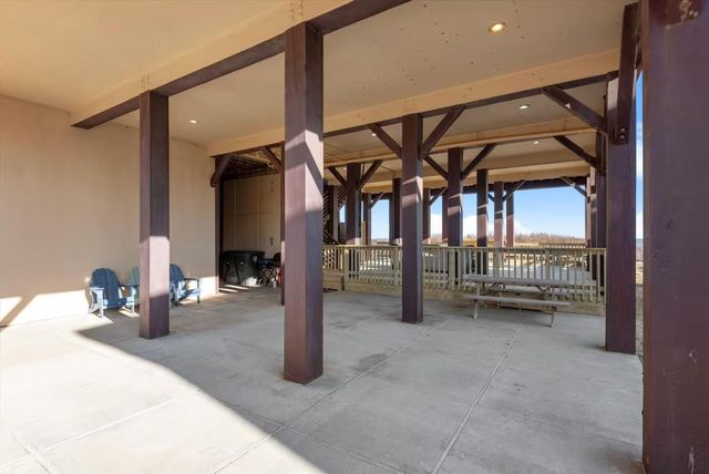 21502 Kennedy Drive, Galveston, TX 77554