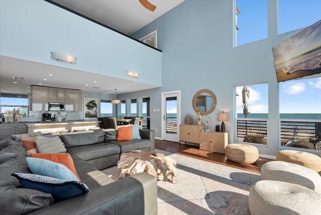 21502 Kennedy Drive, Galveston, TX 77554