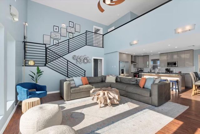 21502 Kennedy Drive, Galveston, TX 77554