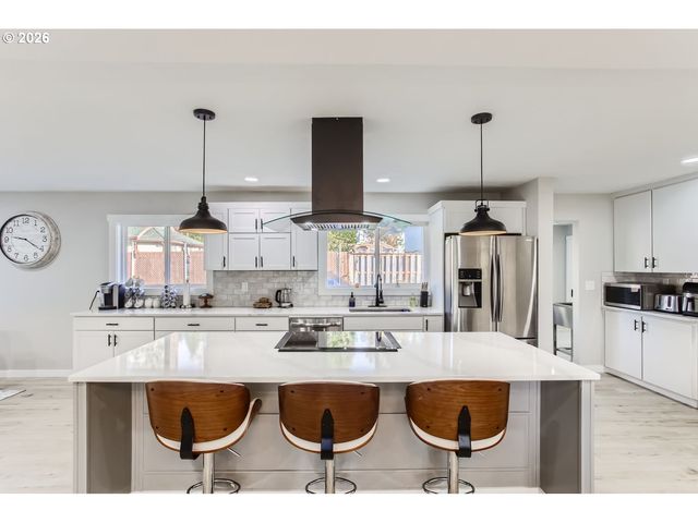 19755 Sw BLANTON St, Beaverton, OR 97078