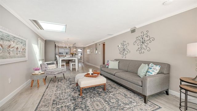 900 SPANISH DRIVE N, Longboat Key, FL 34228