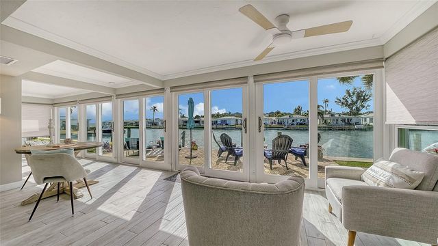 900 SPANISH DRIVE N, Longboat Key, FL 34228