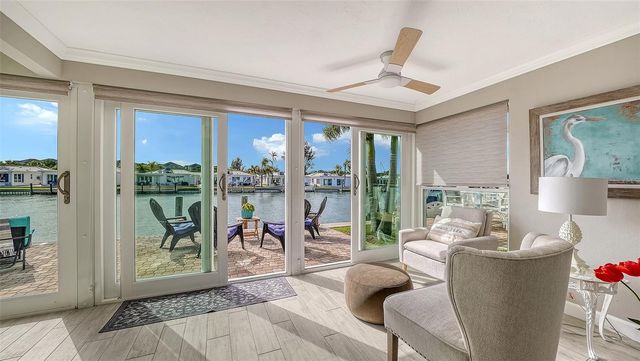 900 SPANISH DRIVE N, Longboat Key, FL 34228