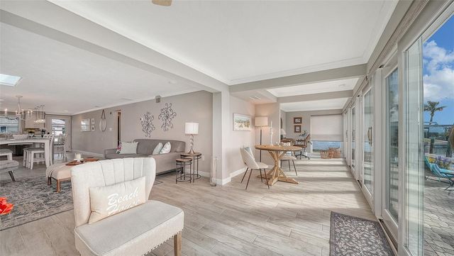 900 SPANISH DRIVE N, Longboat Key, FL 34228