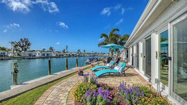 900 SPANISH DRIVE N, Longboat Key, FL 34228