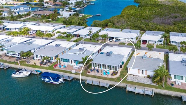 900 SPANISH DRIVE N, Longboat Key, FL 34228