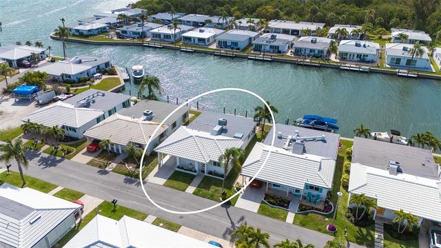 900 SPANISH DRIVE N, Longboat Key, FL 34228
