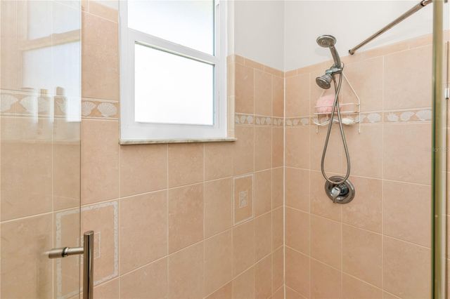 415 JESSAMINE AVENUE, New Smyrna Beach, FL 32169