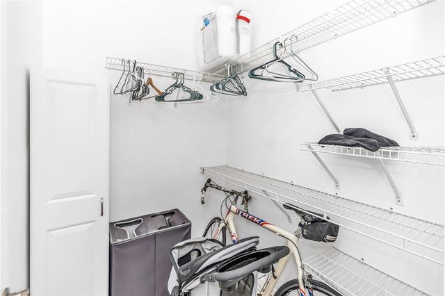 415 JESSAMINE AVENUE, New Smyrna Beach, FL 32169