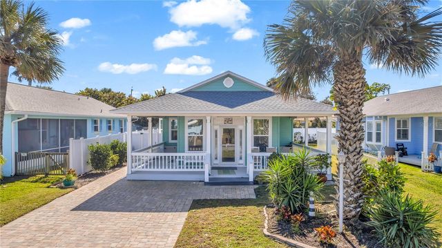 415 JESSAMINE AVENUE, New Smyrna Beach, FL 32169
