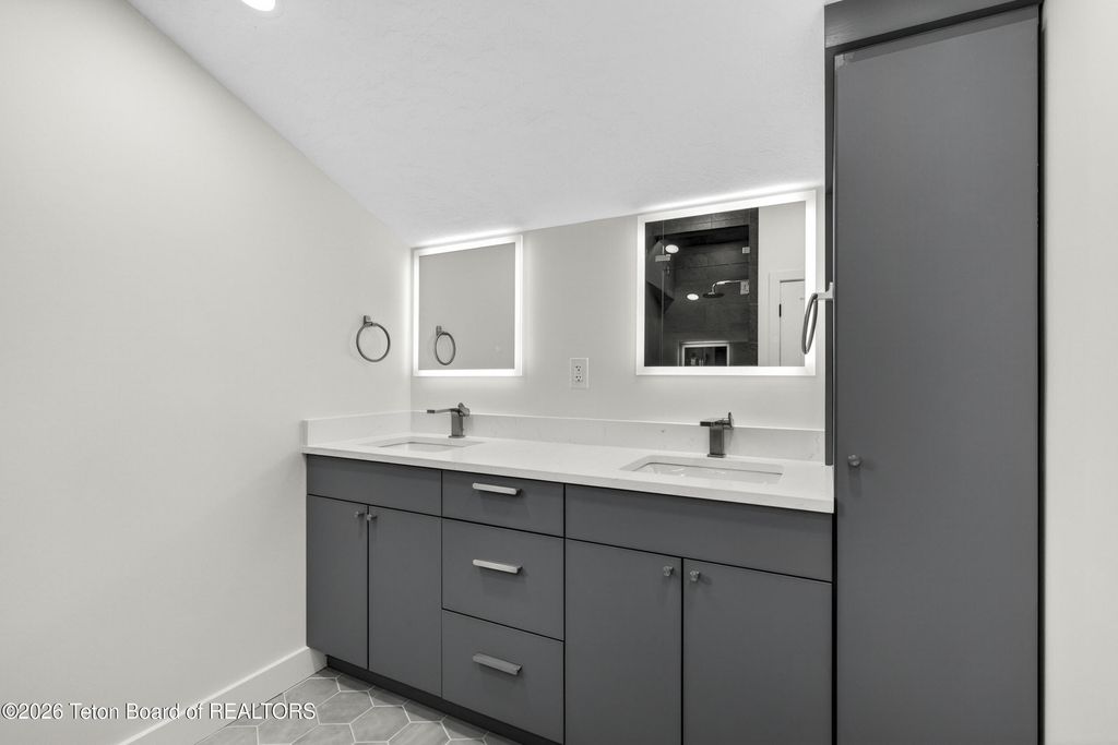 480 HENLEY Road, Jackson, WY 83001 photo 22