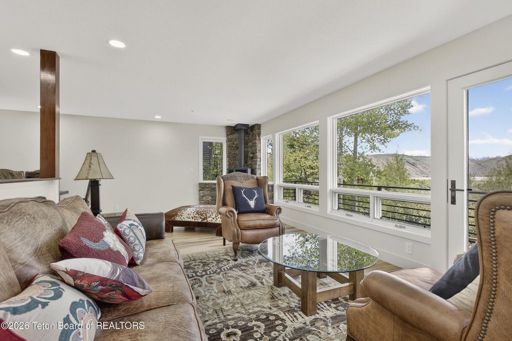 480 HENLEY Road, Jackson, WY 83001 photo 4