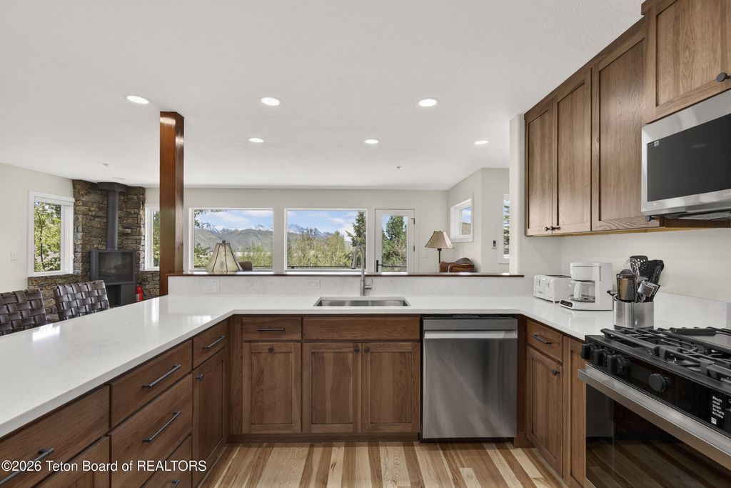 480 HENLEY Road, Jackson, WY 83001 photo 9