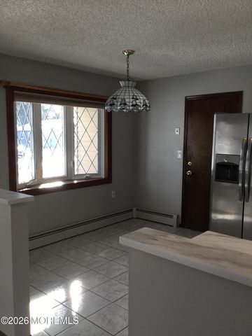 7 Madras Court, Toms River, NJ 08757