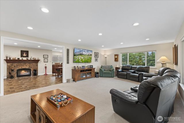 17151 SE Petrovitsky Road, Renton, WA 98058