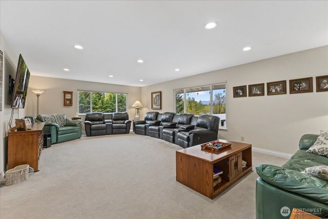 17151 SE Petrovitsky Road, Renton, WA 98058