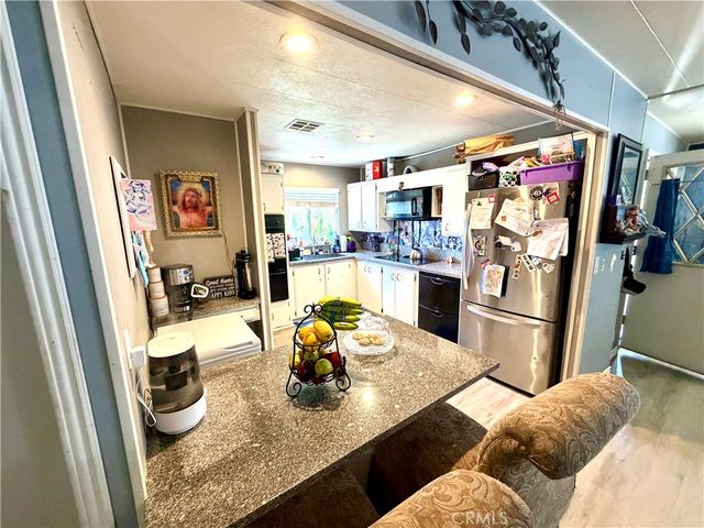 23118 Skylink, Canyon Lake, CA 92587