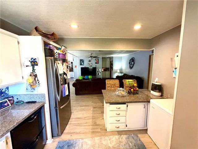 23118 Skylink, Canyon Lake, CA 92587