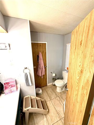 23118 Skylink, Canyon Lake, CA 92587