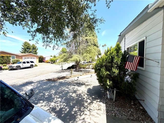 23118 Skylink, Canyon Lake, CA 92587