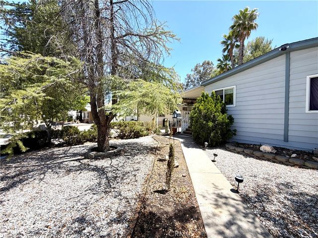 23118 Skylink, Canyon Lake, CA 92587