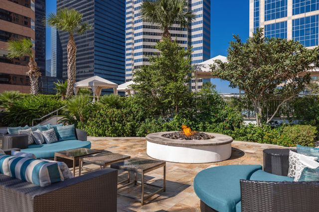 1400 Mckinney Street 2508, Houston, TX 77010