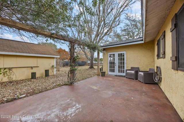 701 Rostock Circle NW, Palm Bay, FL 32907