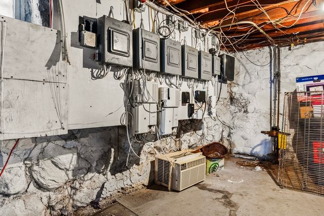 4 Butler Ave, Danvers, MA 01923