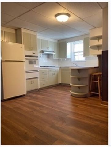 4 Butler Ave, Danvers, MA 01923