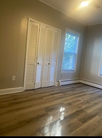 4 Butler Ave, Danvers, MA 01923