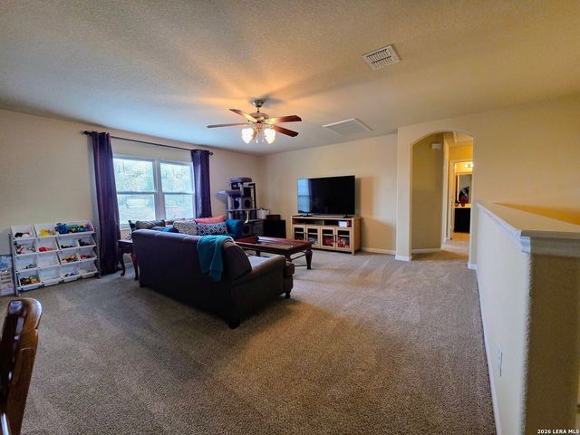 11414 Oaks Hike, San Antonio, TX 78245