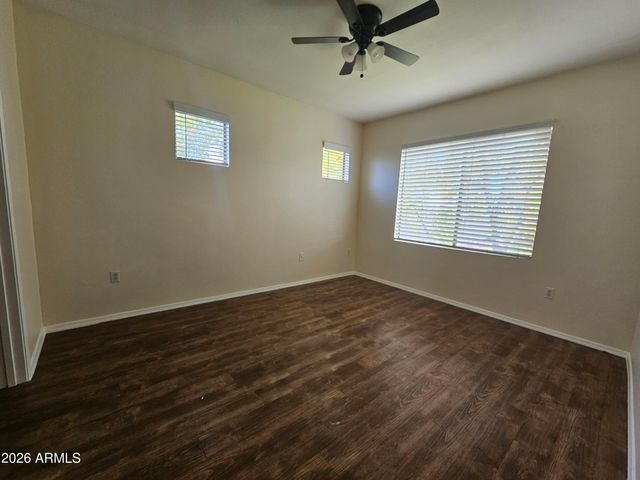 18416 N Cave Creek Road Apt 2050, Phoenix, AZ 85032