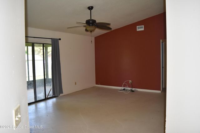 1626 Amador Avenue NW, Palm Bay, FL 32907