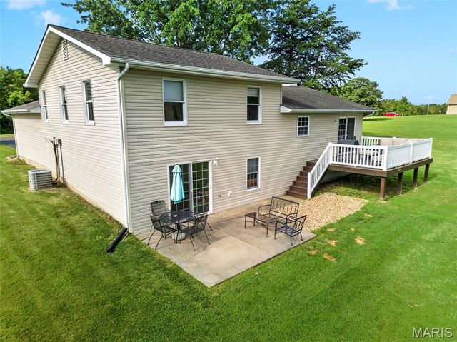 20741 E Deer Ridge, Warrenton, MO 63383