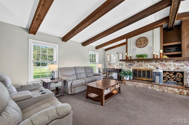 20741 E Deer Ridge, Warrenton, MO 63383