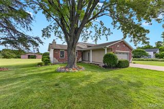 20741 E Deer Ridge, Warrenton, MO 63383