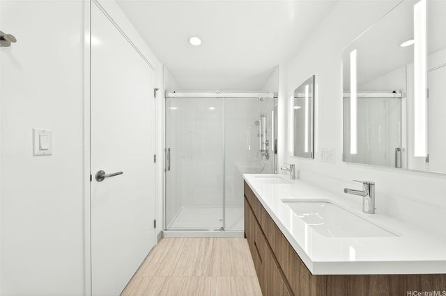 1500 Rycroft Street 4018R, Honolulu, HI 96814