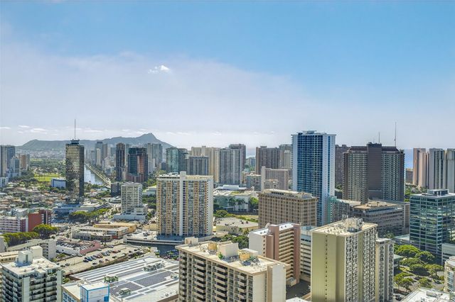 1500 Rycroft Street 4018R, Honolulu, HI 96814