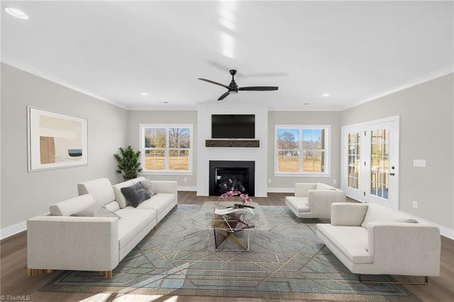 8305 Pyramid Drive, Summerfield, NC 27358