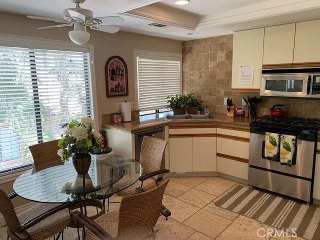 55285 Tanglewood, La Quinta, CA 92253