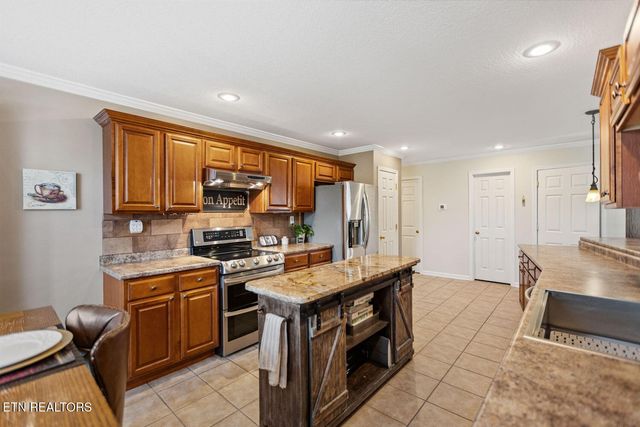 3748 Whitworth Drive, Knoxville, TN 37938