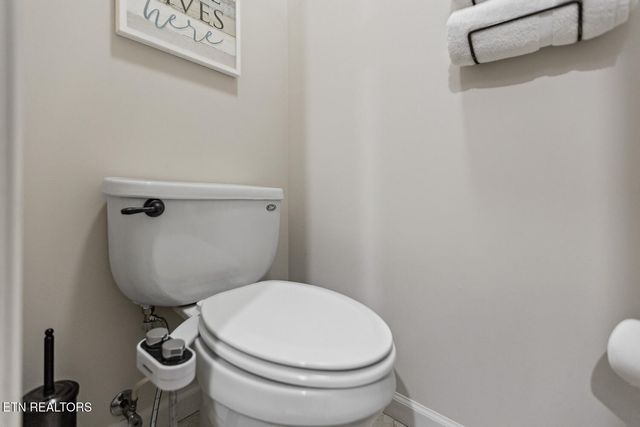 3748 Whitworth Drive, Knoxville, TN 37938