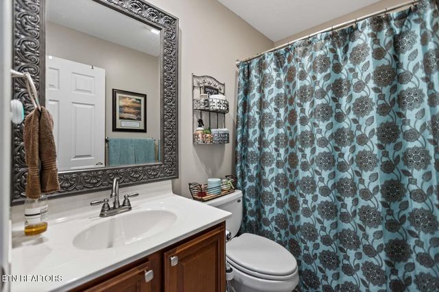 3748 Whitworth Drive, Knoxville, TN 37938