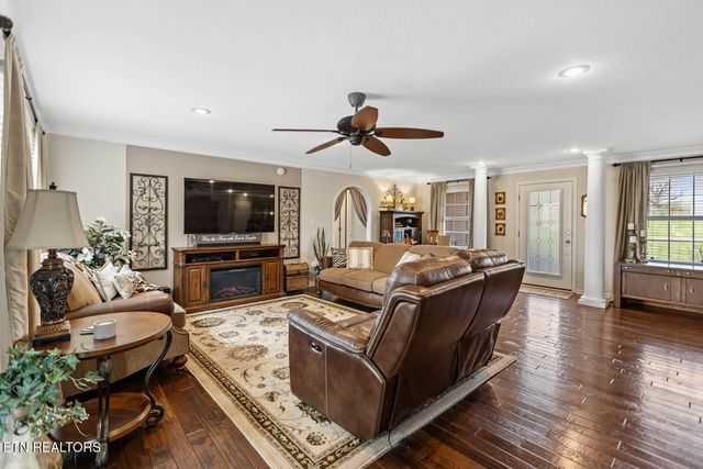 3748 Whitworth Drive, Knoxville, TN 37938