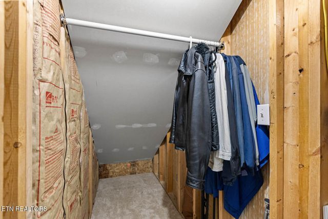 3748 Whitworth Drive, Knoxville, TN 37938